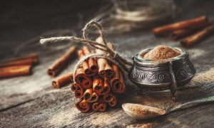 6 Healthy Reasons to Eat More Real Cinnamon (Not Its Cousin)
