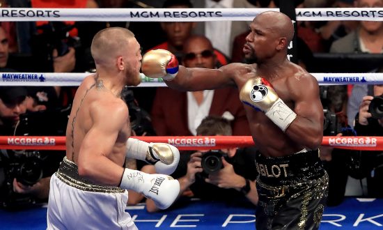 Floyd Mayweather Discussing MMA Career With UFC’s Dana White