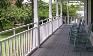 Porch Thieves Steal Boy's $5000 Kidney Medication