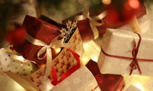 Man Leaves $3000 Tip at Diner to Spread the Holiday Cheer