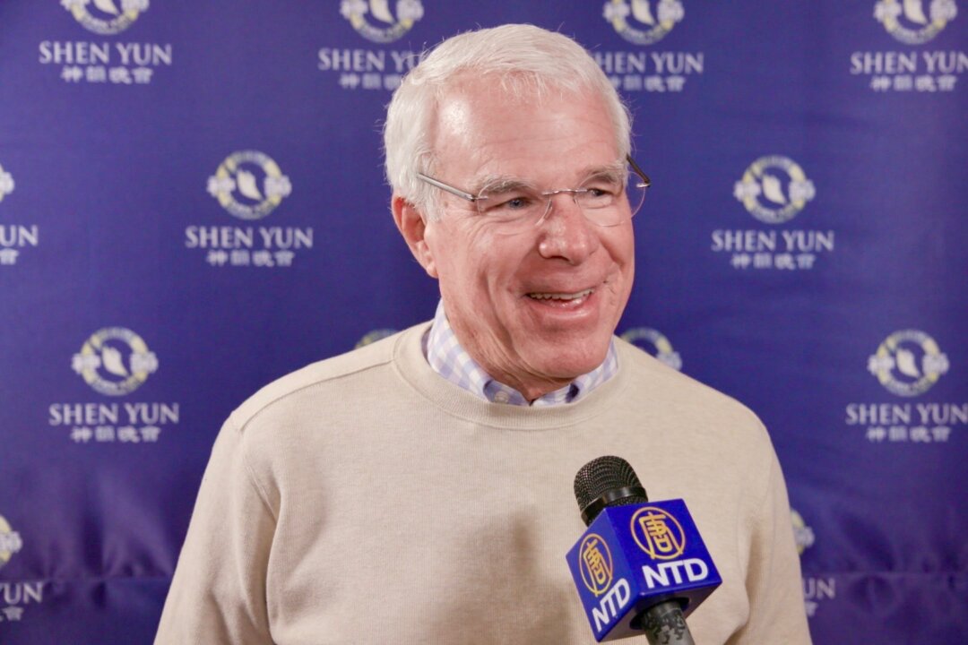 Jeff Fryer enjoyed watching a performance by the Shen Yun Performing Arts at the Palace Theater in Waterbury, Connecticut, on Dec. 23, 2017. (NTD Television)