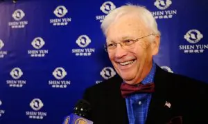 Physician Finds Shen Yun Phenomenal
