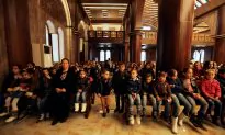 For Iraq’s Christians, a Bittersweet First Christmas Home After ISIS