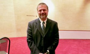 IT Owner Enjoys the Portrayal of Masculinity and Femininity in Shen Yun