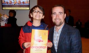 Lawyer Applauds Shen Yun for Bringing Out the Importance of Divinity