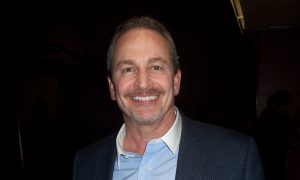 CFO Enjoys Powerful Shen Yun Dancers