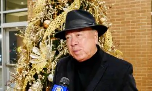 Texas State Senator Connects with Traditional Chinese Culture at Shen Yun