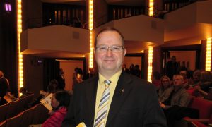 Canadian Airforce Officer finds Shen Yun Orchestra Expressive and Beautiful