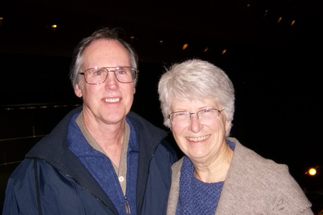 George and Diana St. James enjoyed Shen Yun at the San Jose Center for the Performing Arts in San Jose, Calif. on Dec. 30, 2017. (Lily Yu/The Epoch Times)