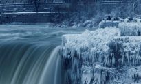 Niagara Falls Looks Even More Breathtaking When Icy