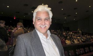 Church Minister Resonates With the Divinity at Shen Yun