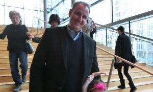 Shen Yun Produces Happiness for Manufacturer and Daughter