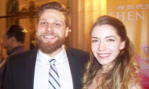 Graphic Designer Says Shen Yun Dancers Are Impeccable