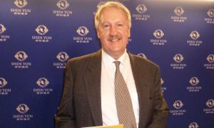 Business Owner Lauds ‘Visually Spectacular’ Shen Yun