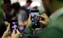 AT&T Walks Away From Deal to Sell Huawei Smartphones