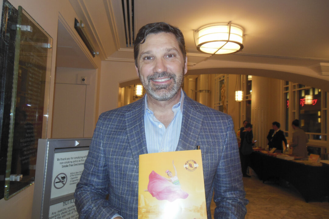 Greg Sawko enjoyed watching Shen Yun at the Bass Performance Hall in Fort Worth, Texas on Jan. 8, 2018. (Sherry Dong/The Epoch Times) 