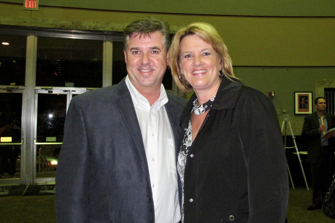 Jeff and Melinda Bauman enjoyed the performance by Shen Yun Performing Arts at the Mobile Civic Center Theater, Mobile, Alabama, on Jan. 9, 2018. Mrs Bauman said, “The costumes were beautiful, … everything was beautiful, the dance was wonderful, everything was great. We thoroughly enjoyed it.” (Sally Sun/The Epoch Times)