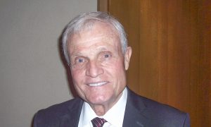 Oscar-Winning Filmmaker Finds Shen Yun Terrific and Extraordinary