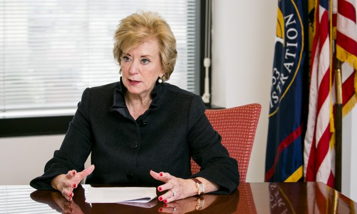Linda McMahon, Administrator of the Small Business Administration at her office in Washington on Jan. 4, 2018. (Samira Bouaou/The Epoch Times)