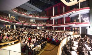 ‘I can see the passion in their eyes,’ Theatergoer Says about Shen Yun Dancers