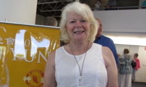 Accountant Enjoys the Values Portrayed by Shen Yun