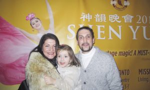 Business Owner Impressed by Expressiveness of Classical Chinese Dance in Shen Yun