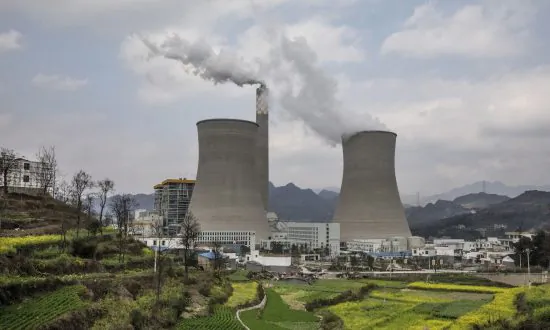 China’s New Emissions-Trading Scheme Has 3 Big Loopholes: Fix Them With an International Tariff