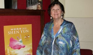 Music Teacher Finds Shen Yun Etheral