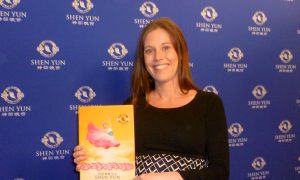 Power of Devotion Stands Out in Shen Yun, Says Theatergoer