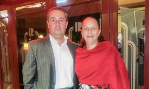 Accountant Finds Shen Yun’s Costumes Amazing