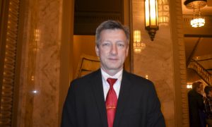 Contractor Touched by Story Lines in Shen Yun