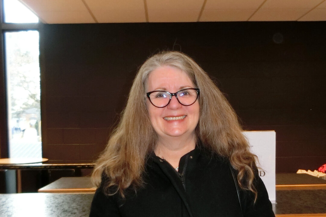 Kathy Cameron enjoyed the Shen Yun performance at Centre In The Square in Kitchener, Canada, on Jan. 28, 2018. “There’re so many wonderful things about it. I enjoy it so much,” she said. (Dongyu Teng/The Epoch Times)