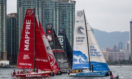 Scallywag first to HK, struggles to maintain momentum