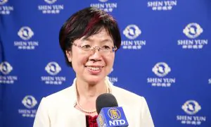 Legislator Enjoys the Essence of Chinese Culture Presented by Shen Yun