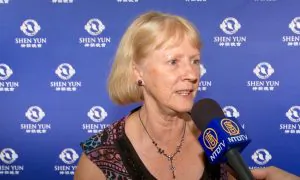 Music Teacher Says Shen Yun Is Phenomenal