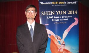 Research Scientist Calls Shen Yun ‘Fabulous and Refreshing’
