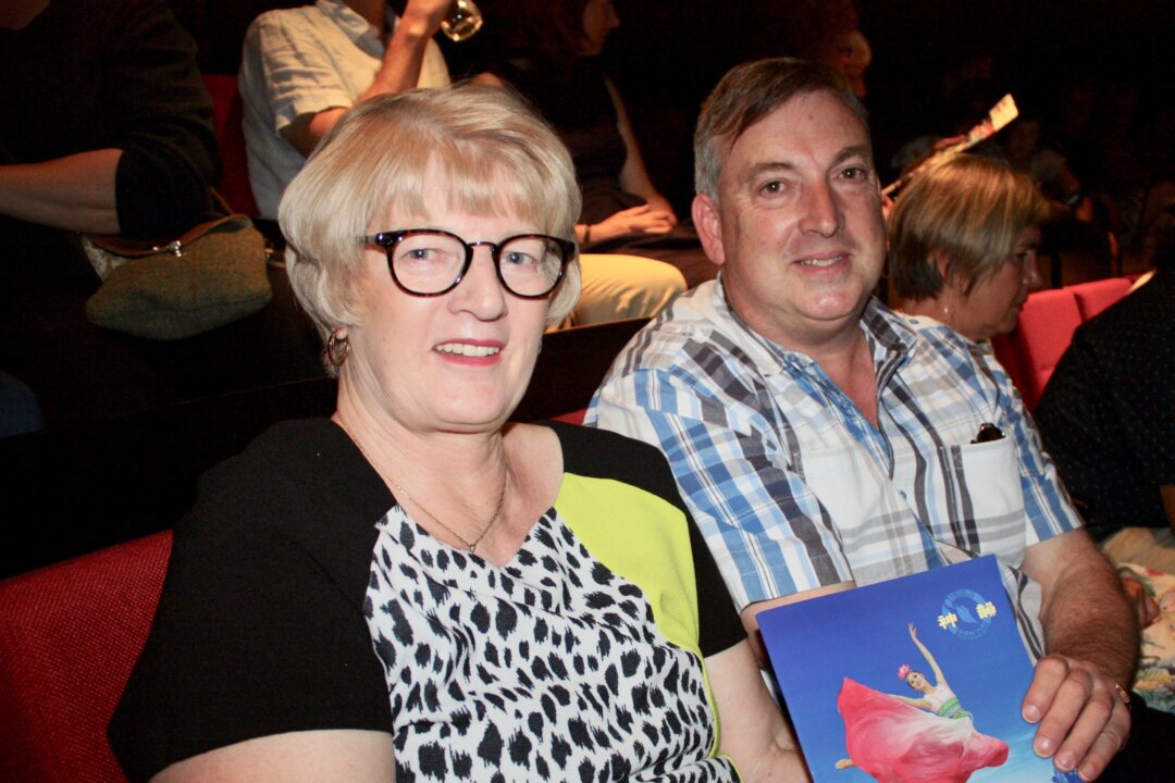 Maureen Drieberg and David Smith enjoyed Shen Yun Performing Arts' evening performance at the Ulumbarra Theatre on Feb. 4, 2018. (Rona Rui/The Epoch Times)