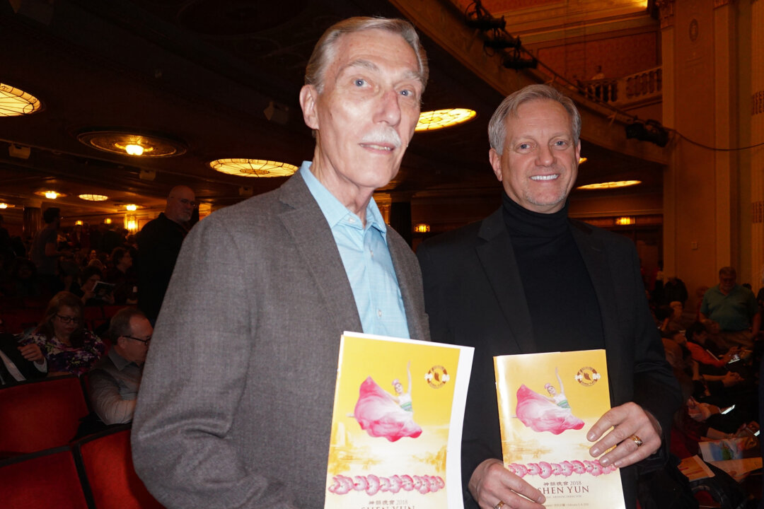 Darwin Steele (L) and Jim Wilmoth, real estate, enjoyed the Shen Yun performance at the State Theatre in Cleveland, Oh. on Feb. 3, 2018. (Nancy Ma/The Epoch Times)
