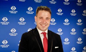 Shen Yun ‘It’s Awe Inspiring’ Managing Director Says