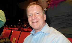 Federal Program Analyst Feels and Sees Happiness at Shen Yun