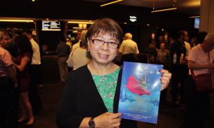 Vietnamese Radio Personality Gets Emotional at Shen Yun