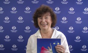 Novelist Says Shen Yun, ‘An amazing performance from every point of view’