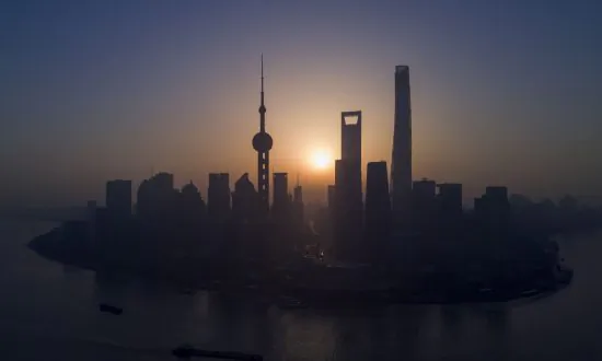 Chinese Leader Xi Jinping Begins Breaking Up ‘Shanghai Gang’