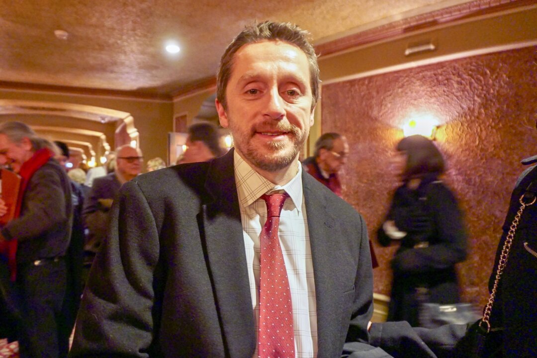 Chris Rice enjoyed the Shen Yun performance at the Paramount Theatre in Cedar Rapids, Iowa, on Feb. 13, 2018. (Stacey Tang/The Epoch Times)