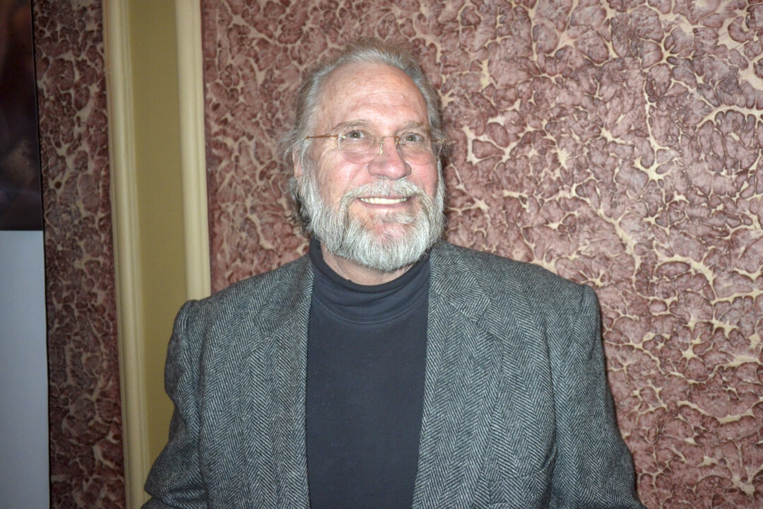 Dale Beeks enjoyed the Shen Yun performance at the Paramount Theatre in Cedar Rapids, Iowa, on Feb. 13, 2018. (Helen Peng/The Epoch Times)