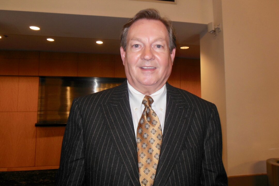Wayne Walker returned to see a performance by Shen Yun Performing Arts after talking about it all year. He attended the Cannon Center for the Performing Arts, in Memphis, Tennessee, on Feb. 14, 2018. (Sherry Dong/The Epoch Times)