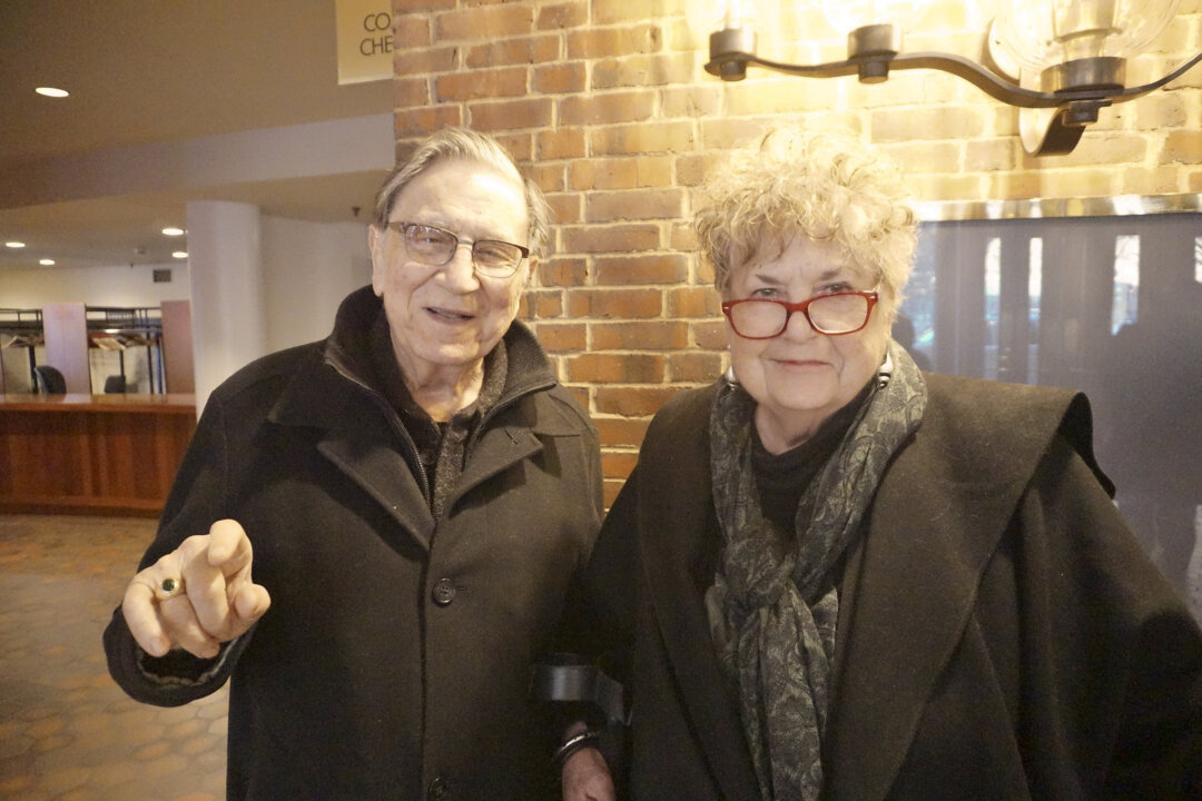 Burton Onofrio and Judy Onofrio enjoyed the Shen Yun performance at the Ordway Center for the Performing Arts in St. Paul, on Feb. 17, 2018. (Catherine Wen/The Epoch Times)