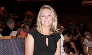 Business Owner Amazed By Shen Yun’s Beauty and Chinese Culture