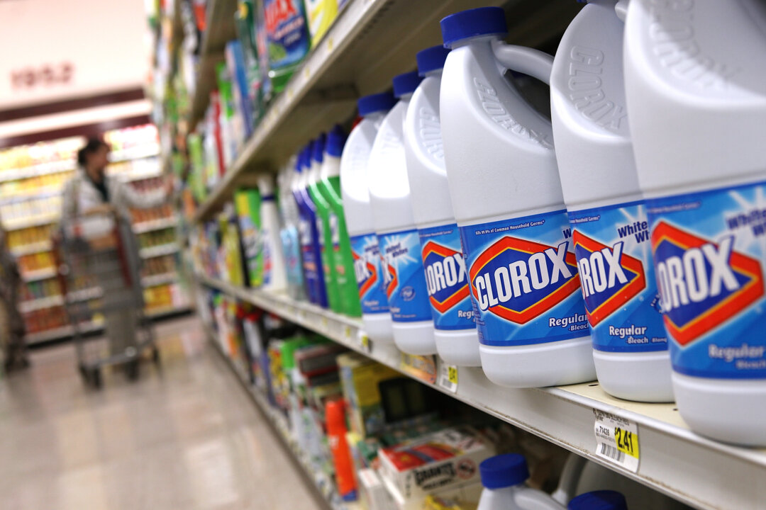 Bottles of Clorox bleach sit on a shelf at a grocery store in San Francisco, Calif on Feb. 11, 2011. (Justin Sullivan/Getty Images)