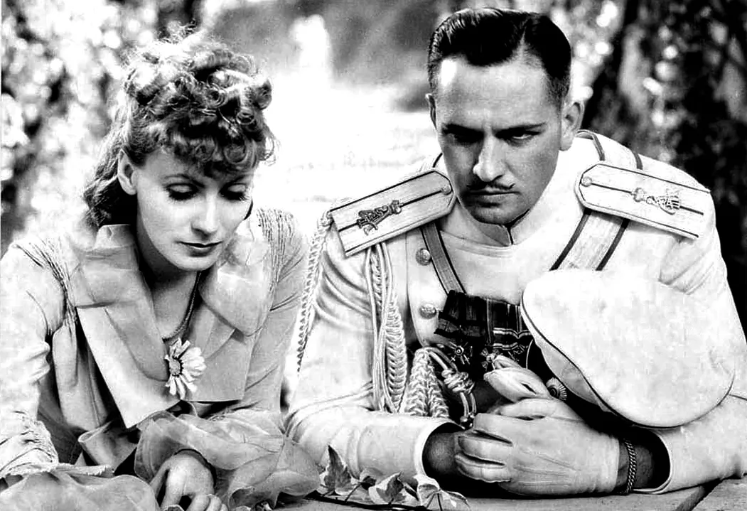 Garbo and Fredric March in "Anna Karenina" (1935). (PD-US)